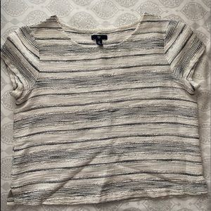 GAP Cropped Shirt